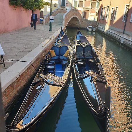 Central Lovely Typical Rooms Rialto Venice Exterior photo