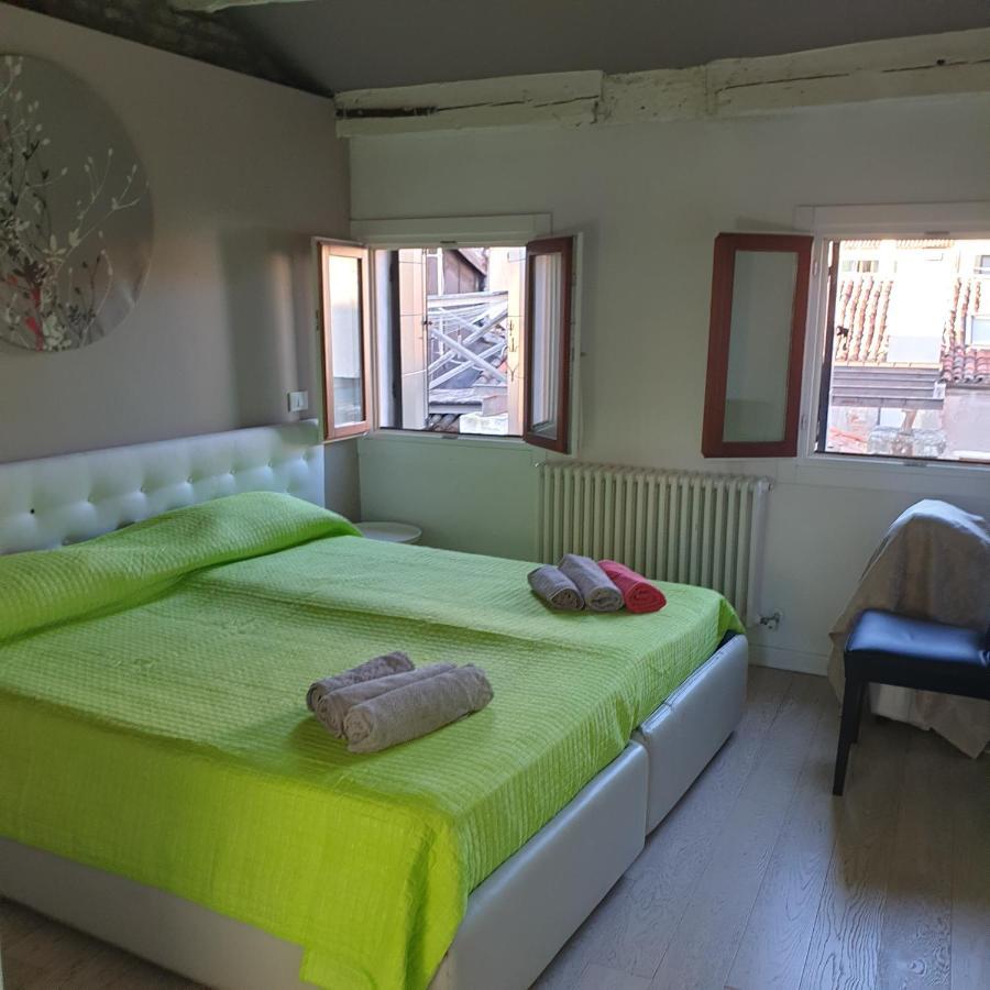 Central Lovely Typical Rooms Rialto Venice Exterior photo